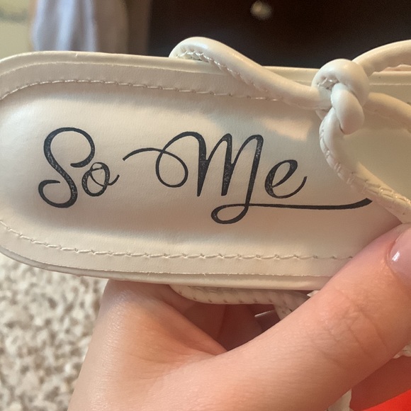 Tie up heels! - Picture 3 of 3